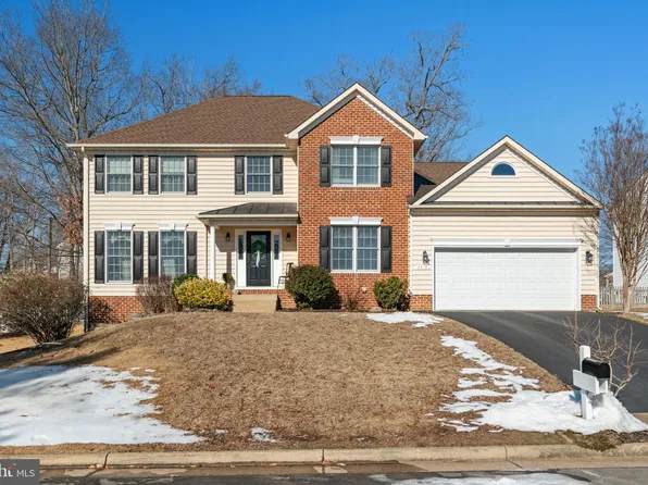 4215 Amelia Dr, Fredericksburg, VA 22408