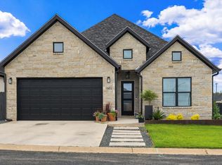 1602 Redwood Ct, Fredericksburg, TX 78624