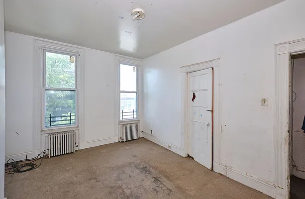 Sold by Keller Williams Realty Landmark II | media 10