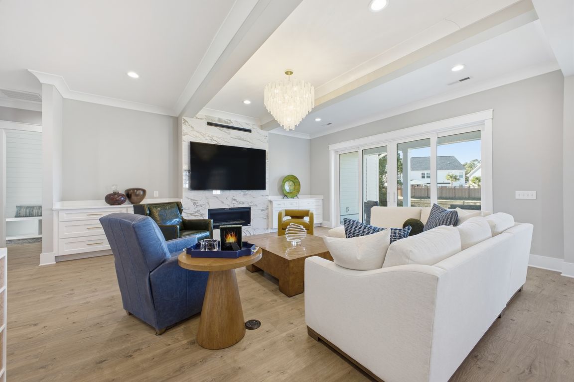 next background image