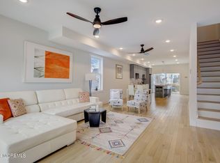 44 4th St, Highlands, NJ 07732