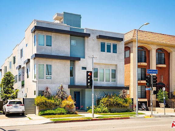 4th image of 3623 S Centinela Ave