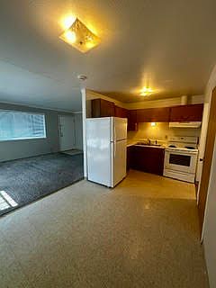 5th image of 614 E 16th Aly #1