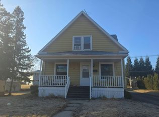 165 Guilford St, Sheboygan Falls, WI 53085
