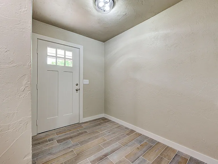 501 N Morgan Dr — Photo 5