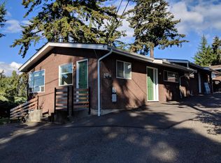 1800 Lakeway Dr, Bellingham, WA 98229