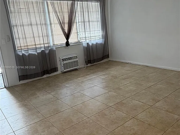 301 SW 135th Ave #C209 — Photo 6