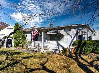 102 Indian Trl, Maybrook, NY 12543
