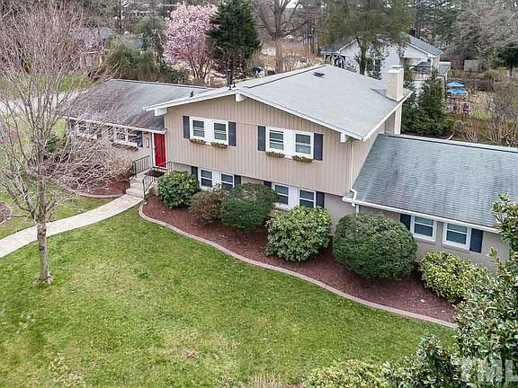2nd image of 2514 Catalina Ct