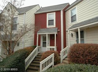 11207 Silentwood Ln, Reston, VA 20191