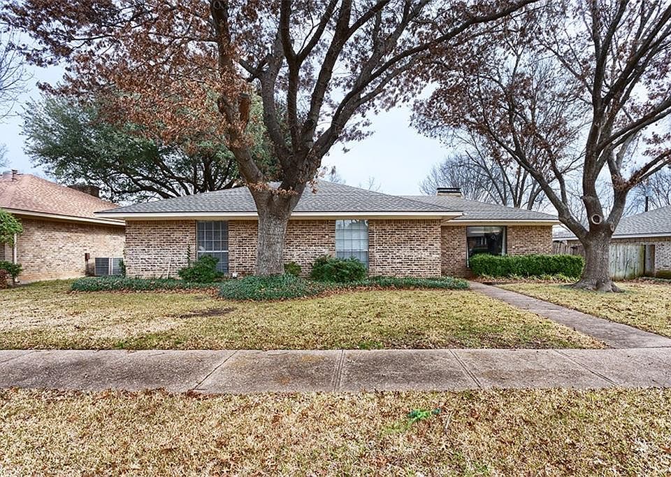 1st image of 208 Northwood Dr