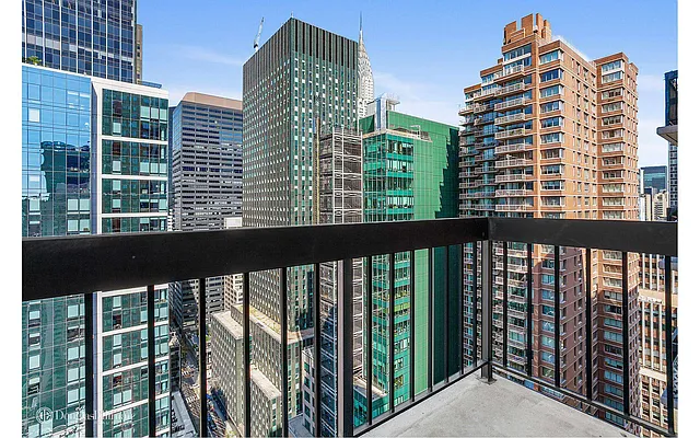 Sold by Douglas Elliman | media 23