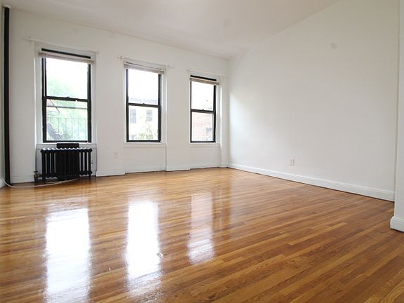 2nd image of 485 Saint Johns Pl #2B