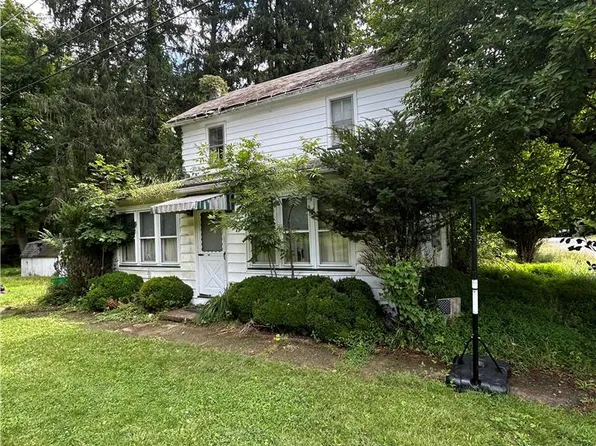 600 Pennsylvania Ave, Portland, PA 18351
