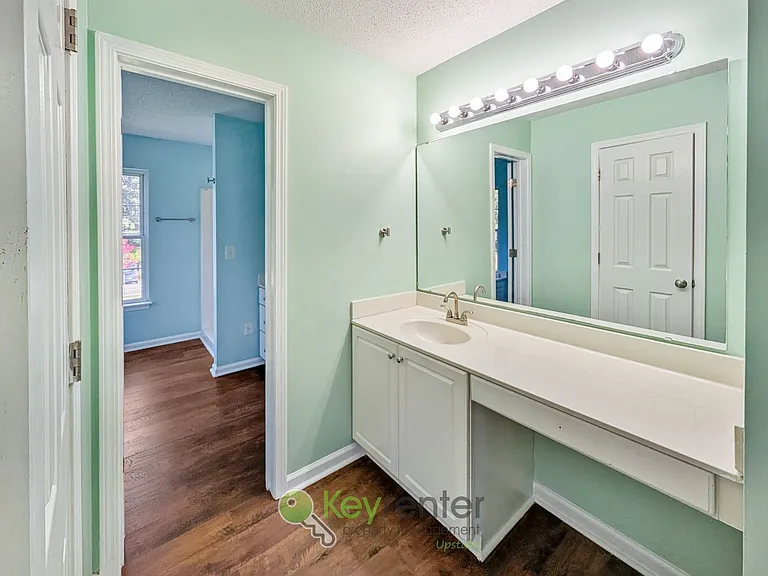 166 Chastain Rd — Photo 12