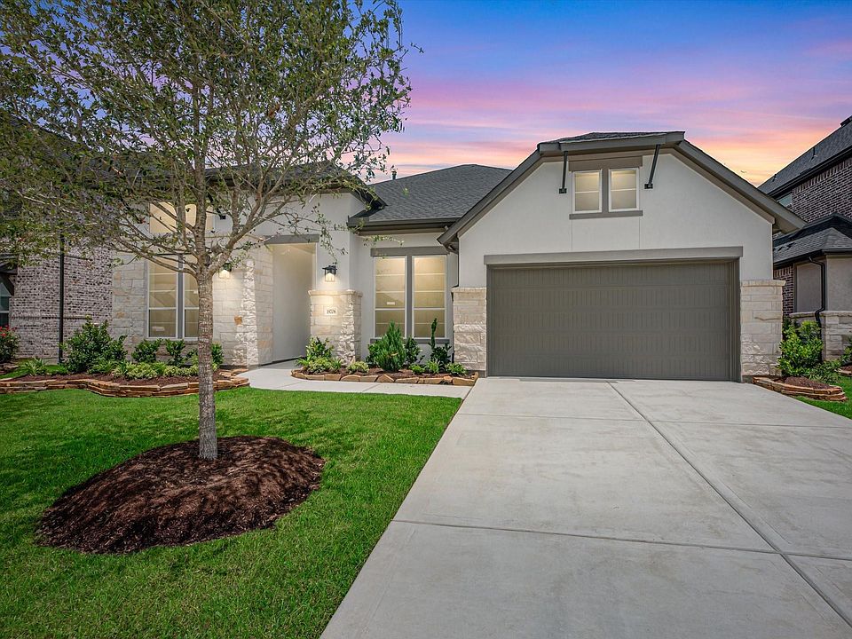 1st image of 19706 Centennial Park Ln
