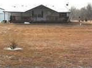 415 E Saint Louis St, Conway Springs, KS 67031