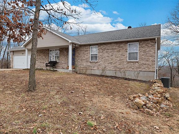 3rd image of 4844 Twin Ridge Rd