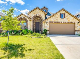 429 Delaware St, Burleson, TX 76028