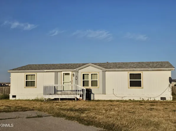 3814 24th Ct W, Williston, ND 58801