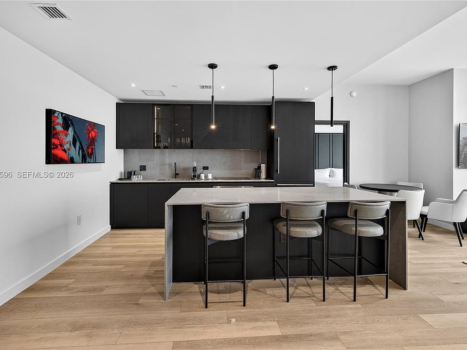 1st image of 20 NE 11th 4702 Miami #4702