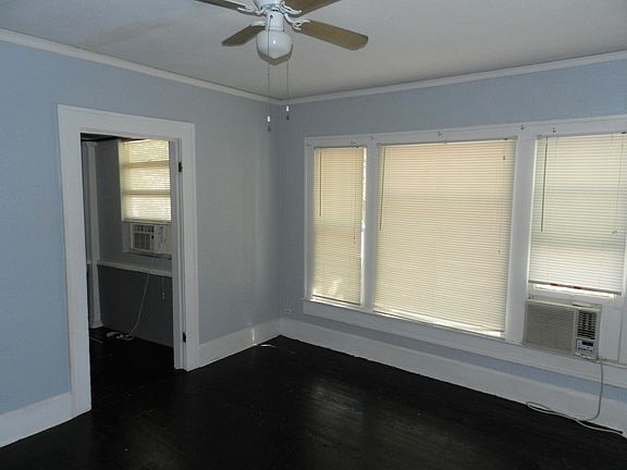 2nd image of 610 5th Ave N APT 9