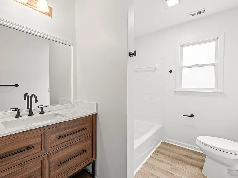 390 Steele Wood Dr — Photo 26