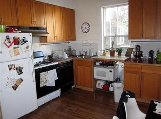 29-34 Essex St #1, Cambridge, MA 02139