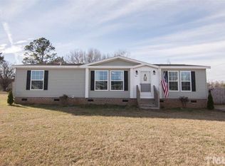 100 Rollingwood Cir, Kenly, NC 27542