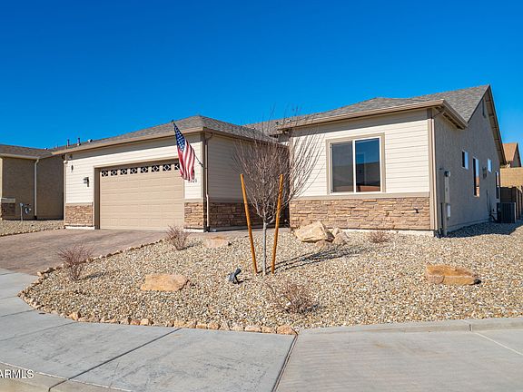 3rd image of 6320 E WALDEN Way