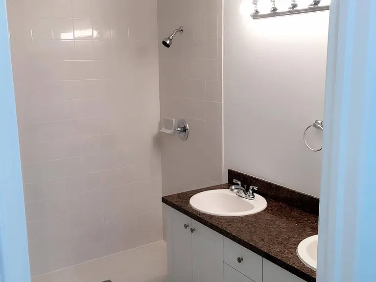 The Mirage Apartments — Photo 155