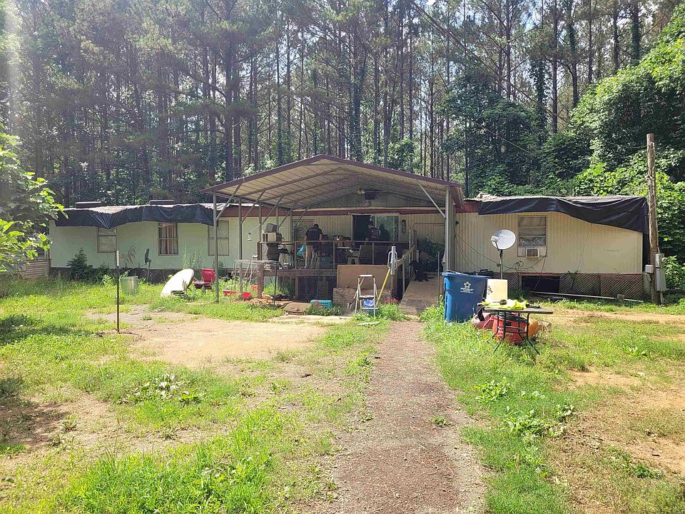 1st image of 2952 Lehigh Rd