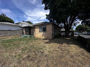 912 School St, Suisun City, CA 94585
