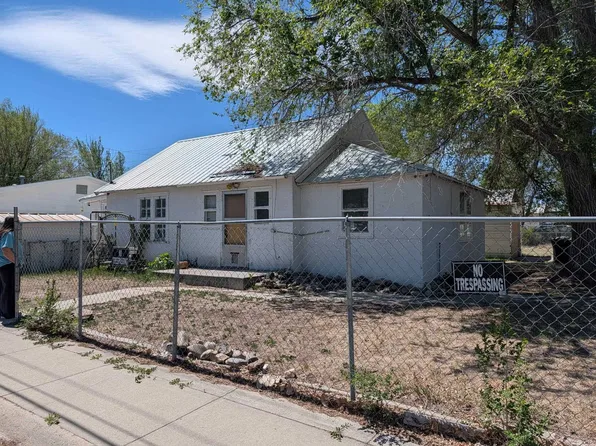 1123 E Washington Ave, Riverton, WY 82501
