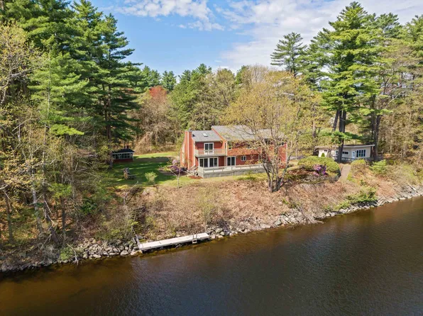 6 Hidden Ranch Drive, Hooksett, NH 03106