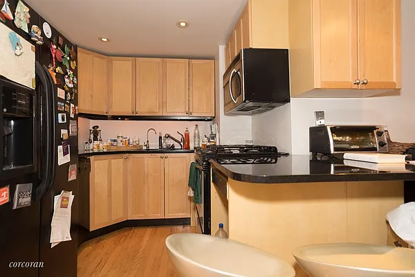 Sold by Corcoran | media 8