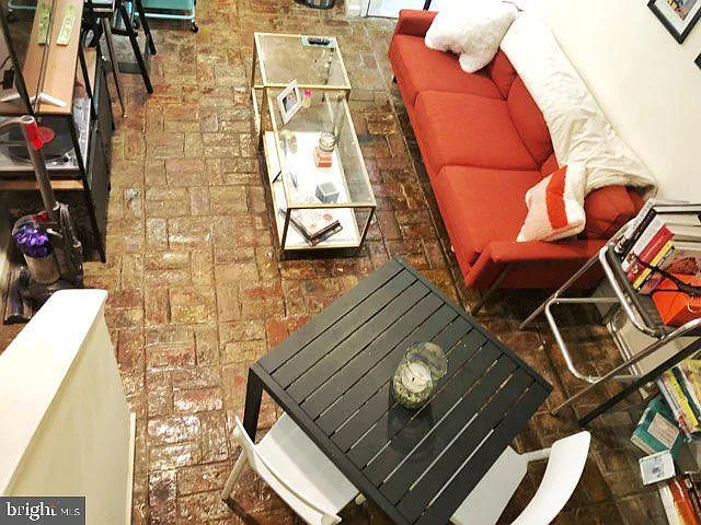234 Bainbridge St #1B — Photo 12