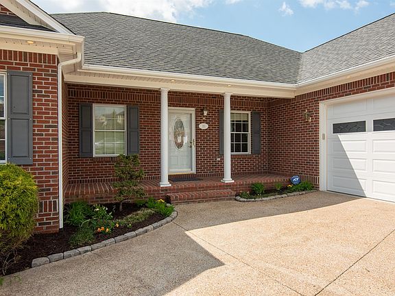 3rd image of 210 Alder Ln