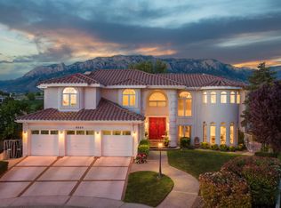 6520 Lowell St NE, Albuquerque, NM 87111