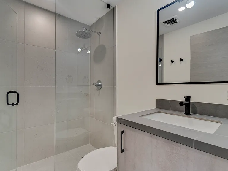 625 Harvie Ave #1 — Photo 25