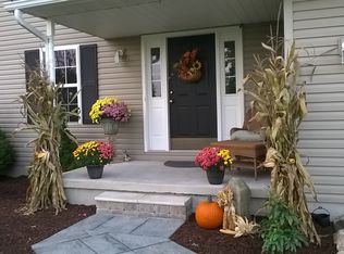 8288 Spencer Lake Rd, Medina, OH 44256