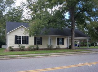 49 Samuel St, Ray City, GA 31645