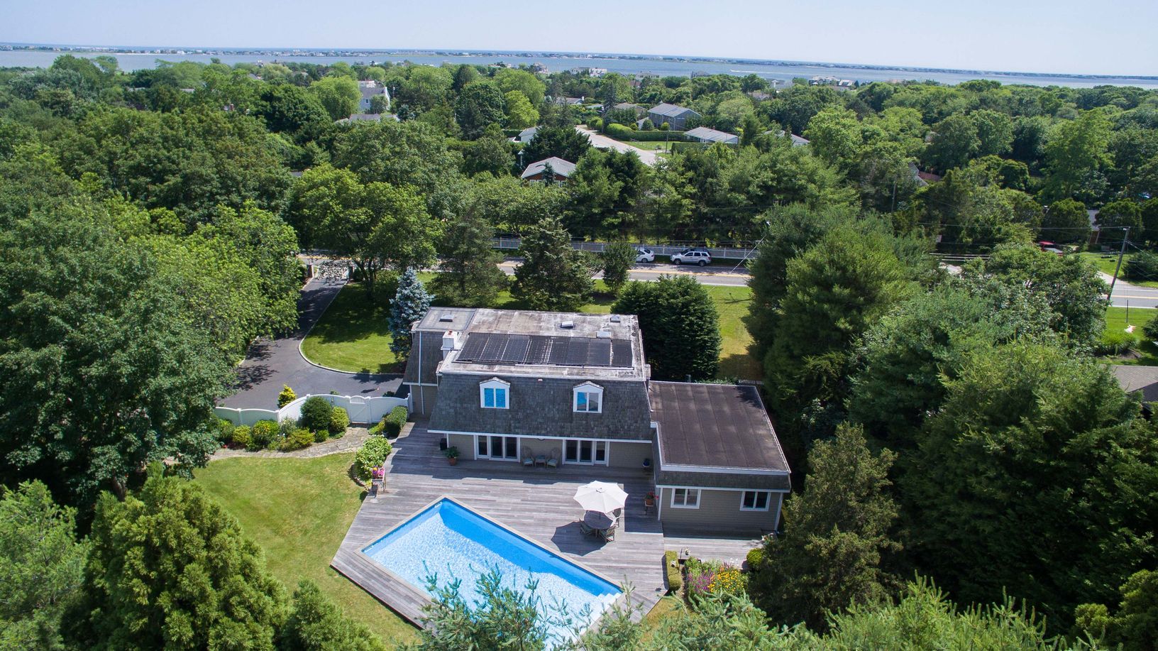  Aerial 
