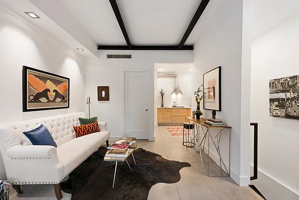 Sold by Nest Seekers International | media 11