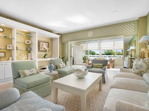 389 S Lake Dr APT 2D, Palm Beach, FL 33480