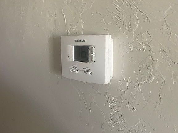 5th image of 628 N 10th St