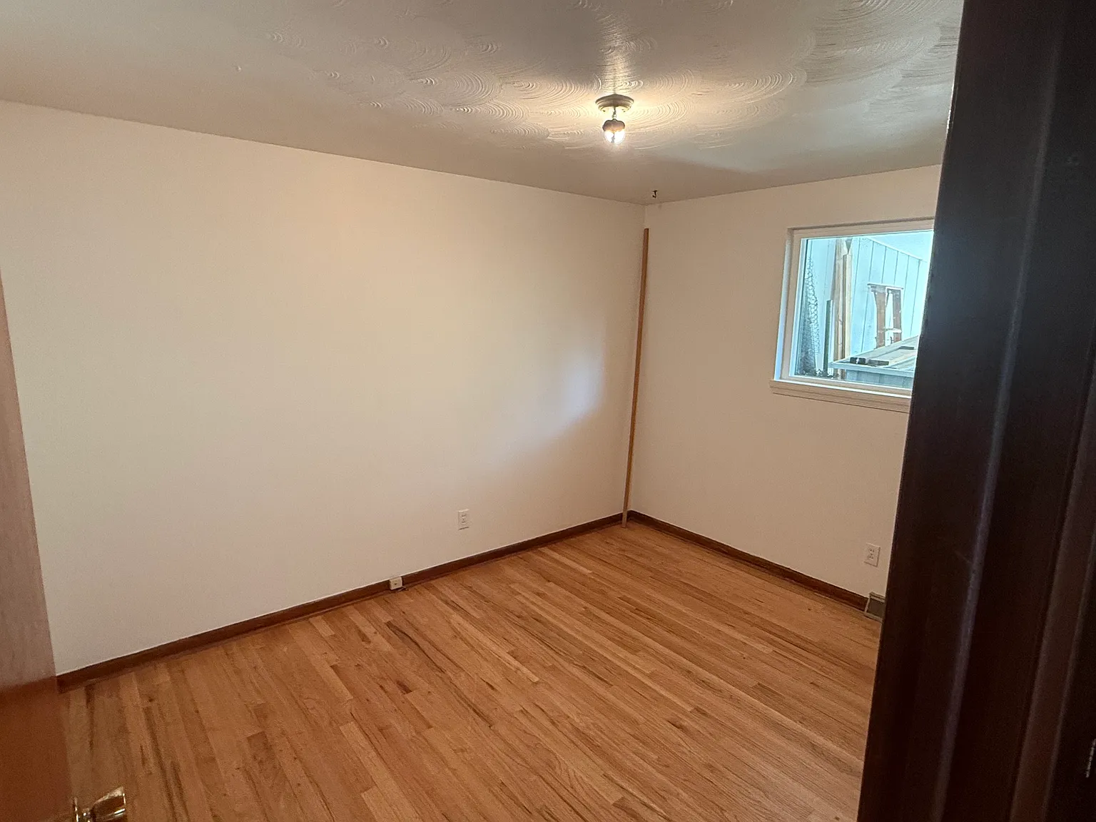 2 bed, 872 sqft, $1,750 — Photo 4