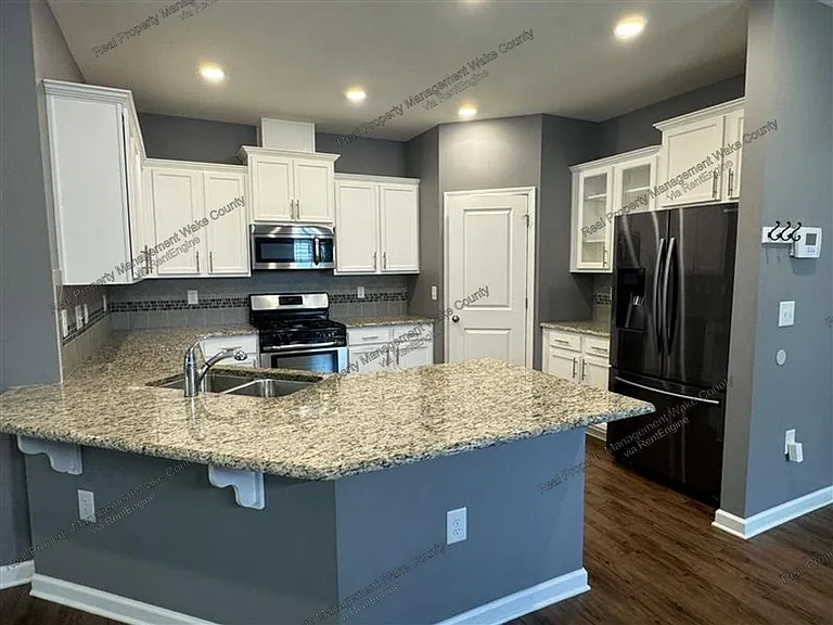 1161 Lookout Ridge Rd — Photo 6