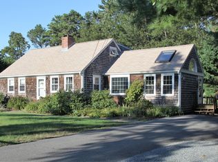 45 Lakeview Dr, Harwich, MA 02645