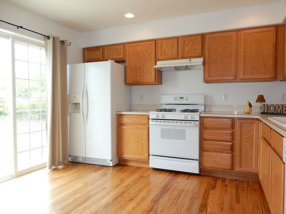 5th image of 4735 Bedford Ave